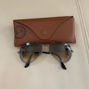 Authentic Rayban Aviator RB3025